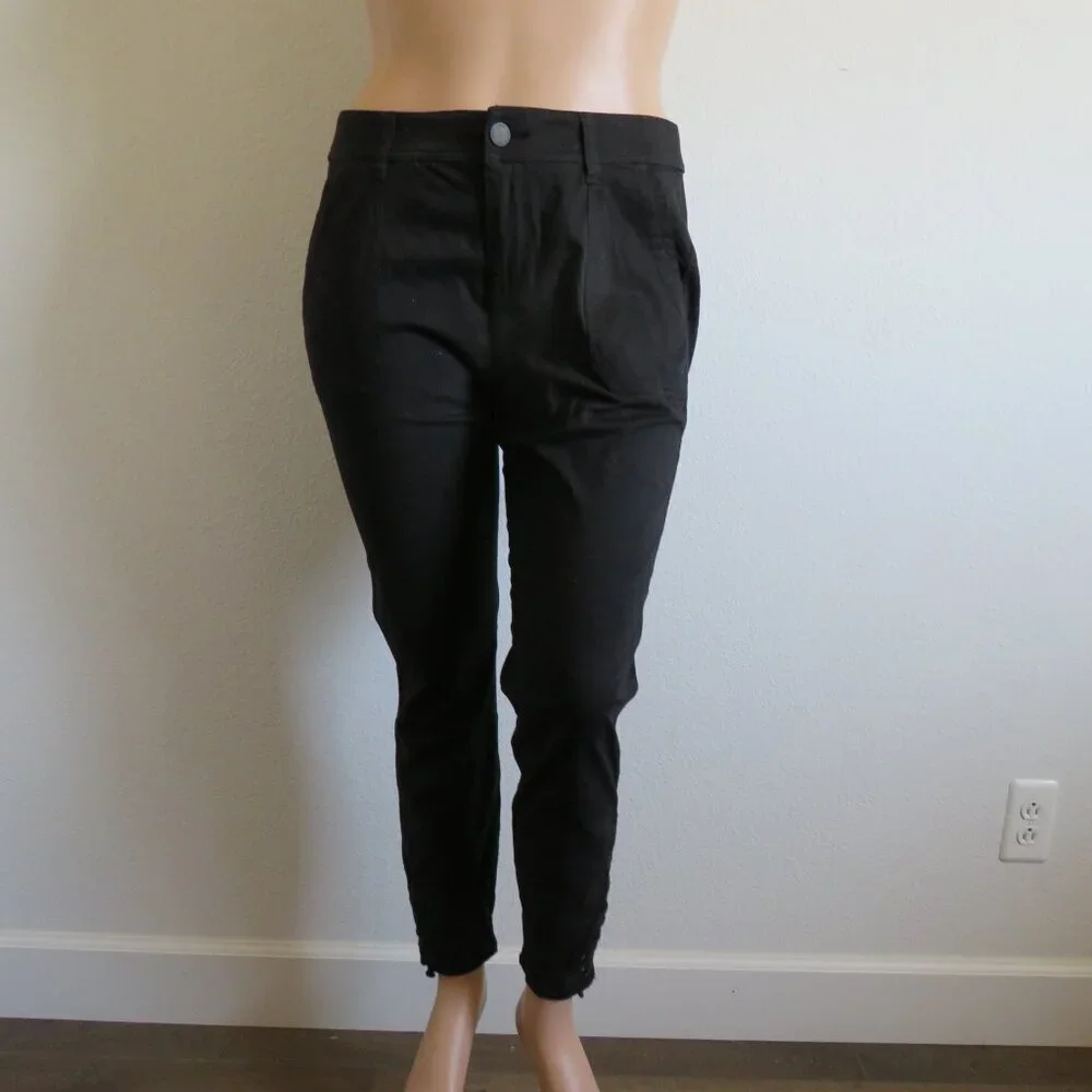 LANE BRYANT Jeans Women Mid Rise Skinny with Lace Detail Black Plus Size 20 NWT - Picture 3 of 4